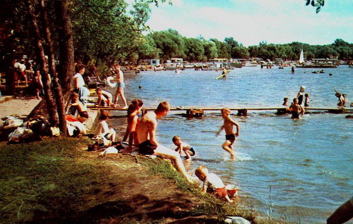 Irish Hills Area - Postcard Views Of Area Lakes